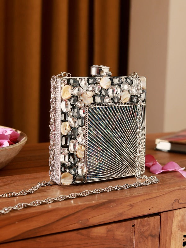 Aqsa Embellished Brass Clutch