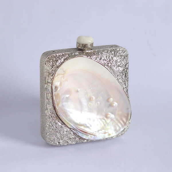 Mumtaz Mother of Pearl Clutch